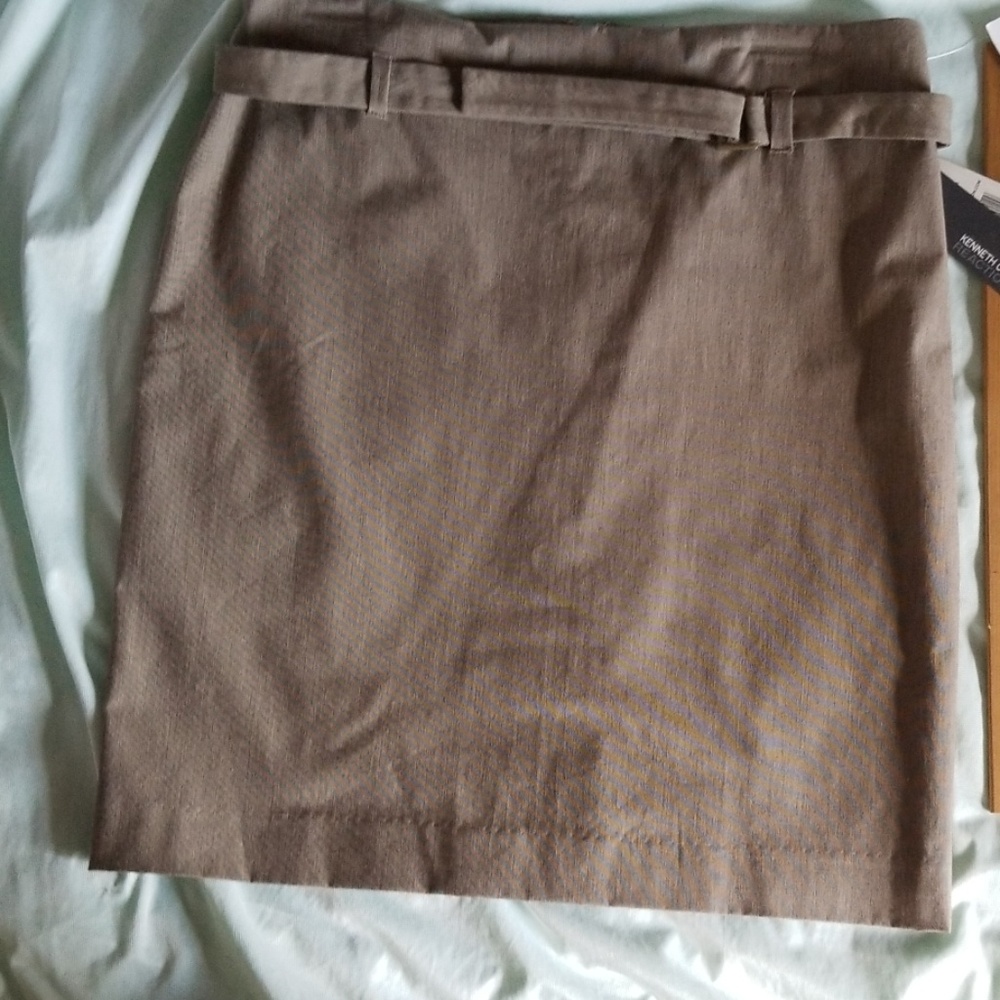 Kenneth Cole Lightweight Lined Skirt